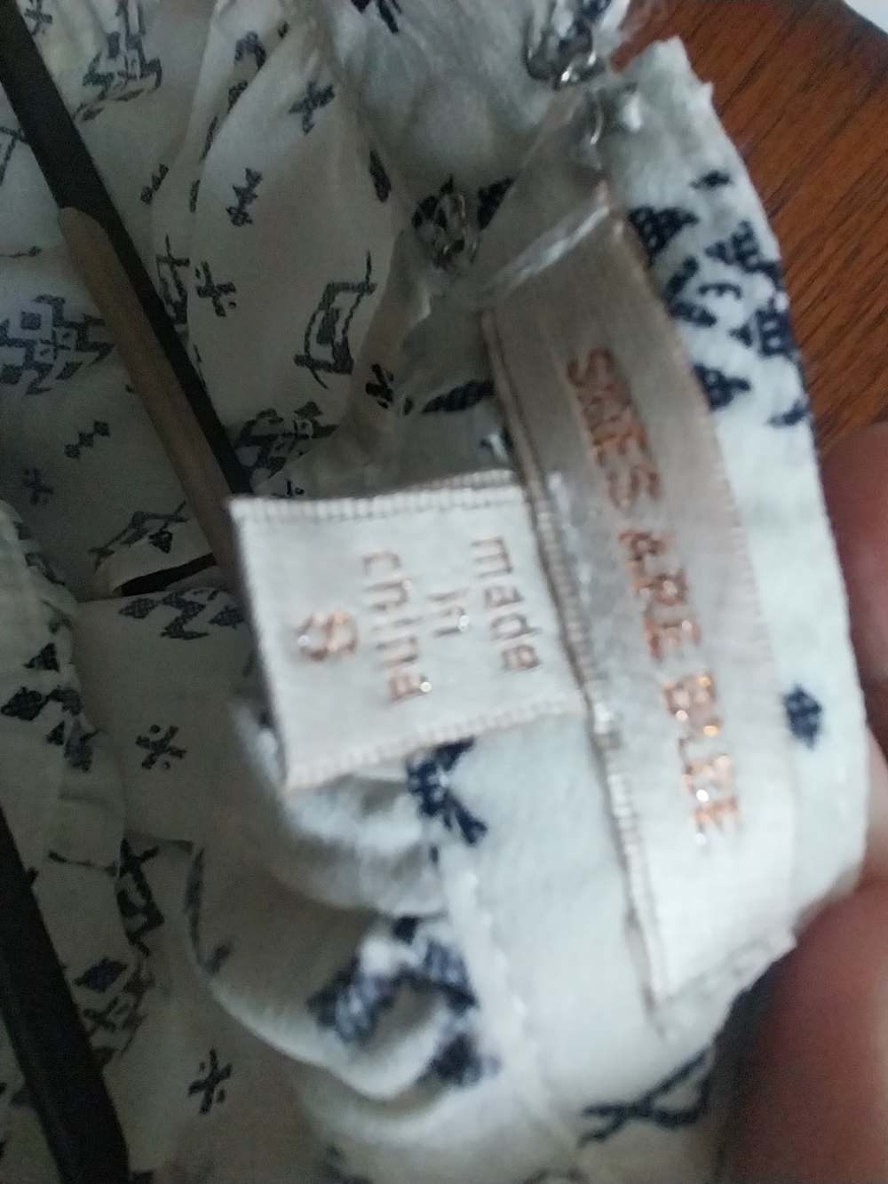 Skies are Blue Sleeveless Tank Top Navy/Ivory Ikat Aztec Print Size 8 - Picture 5 of 5
